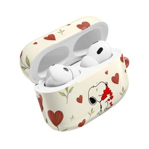 Süße Snoopy Love AirPods Hülle, Herz Muster, süßes Tech Accessoire