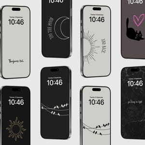 Peut inclure: Collection d'écrans de veille pour smartphones avec divers motifs. Certains sont noirs ou gris avec du texte blanc, avec des phrases comme "Too the Moon" et "And Back". D'autres présentent un soleil, une lune, des oiseaux sur un fil et un chat noir avec un cœur rose.
