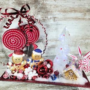 Gingerbread Candyland Christmas Centerpiece - Light-up Holiday Table Decor - Gingerbread Couple - Peppermint Theme - Mantel Accent