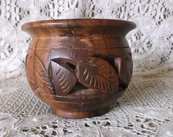 Small wood cutout bowl