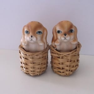Puppy in basket salt pepper shaker set vintage