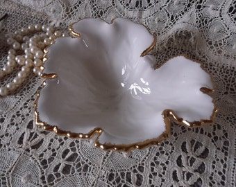 White leaf shape dish