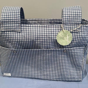 Adjustable Stroller Organizer Bag: Full Zip, Multiple Pockets