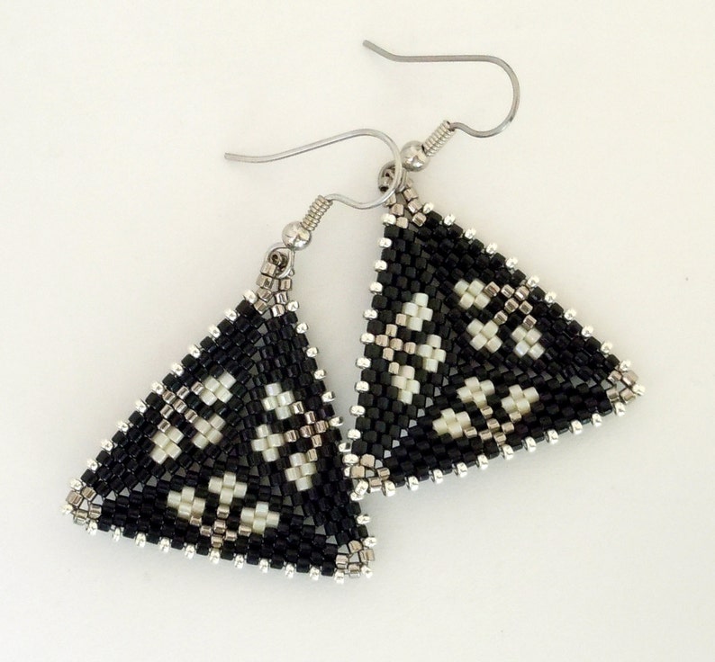 Peyote Triangle Pattern, Beading Tutorial, Seed Bead Patterns, Beaded