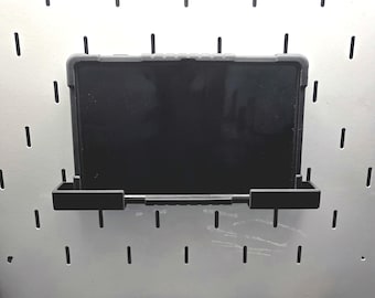 USG/ICON(IC) Tool Box Hutch Tablet Mount