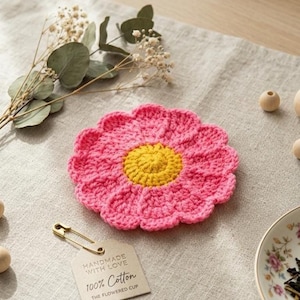 Padrão de porta-copos de crochê com flores | Tapete floral de margarida para iniciantes | Porta-copos de margarida com 12 pétalas | Lindo porta-copos de crochê | Presente para ela |