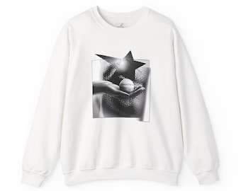 Sudadera unisex con astronauta sosteniendo a Júpiter, estilo celestial, pequeña, para artistas, 2026, diseño gráfico original, acogedor y geek.