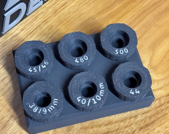 Kit de expansión de gran calibre para embudo 7K Designs. 6 cabezales adicionales incluyen 38/9 mm, 40/10 mm, 44, 45/46, 480, 500. Fibra de carbono antiestática.