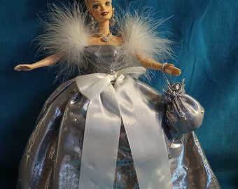 1996 • Silver Royale Barbie • No. 15952 • Exclusive Edition - Wholesale Price Club • Mattel • NO BOX • See full description & all photos