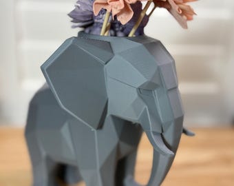 Jarrón Elefante Gris / Decoración Geométrica de 23 cm, Lujo Minimalista, Acento Sereno para el Hogar, Impreso en 3D