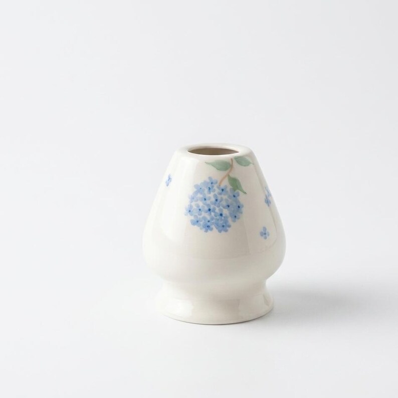 Hand Painted Hydrangea Butterfly Matcha Set Chawan With Spout Bowl ...