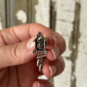 Vintage Cuckoo Clock Lapel Pin, Tie Stay