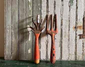 Orange Metal Garden Tools, Vintage Rustic Farmhouse Decor