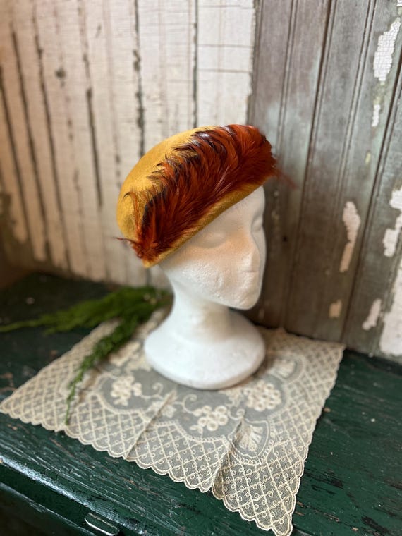 Vintage Gold Wool Mini Hat W/ Orange Feathers, Easter Bonnet  display picture 3