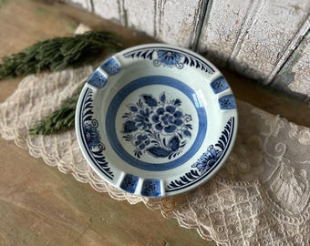 Vintage Delft Ashtray, Blue and White, 1960's/70's