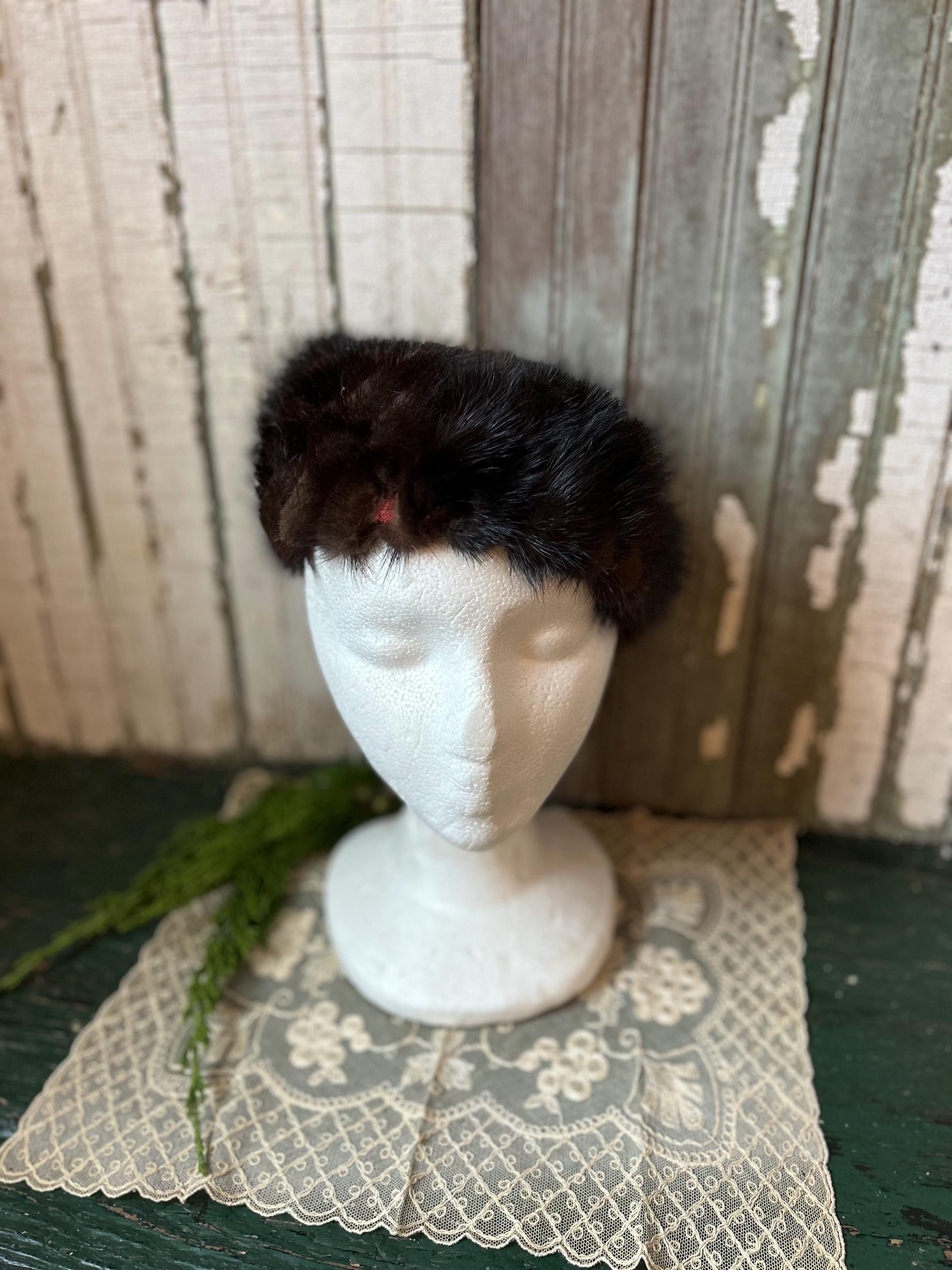 Vintage Gwen Pennington Hat‎ blonde mink Vintage Gwen Pennington Exclusives by Michael Howard 100  main image 2
