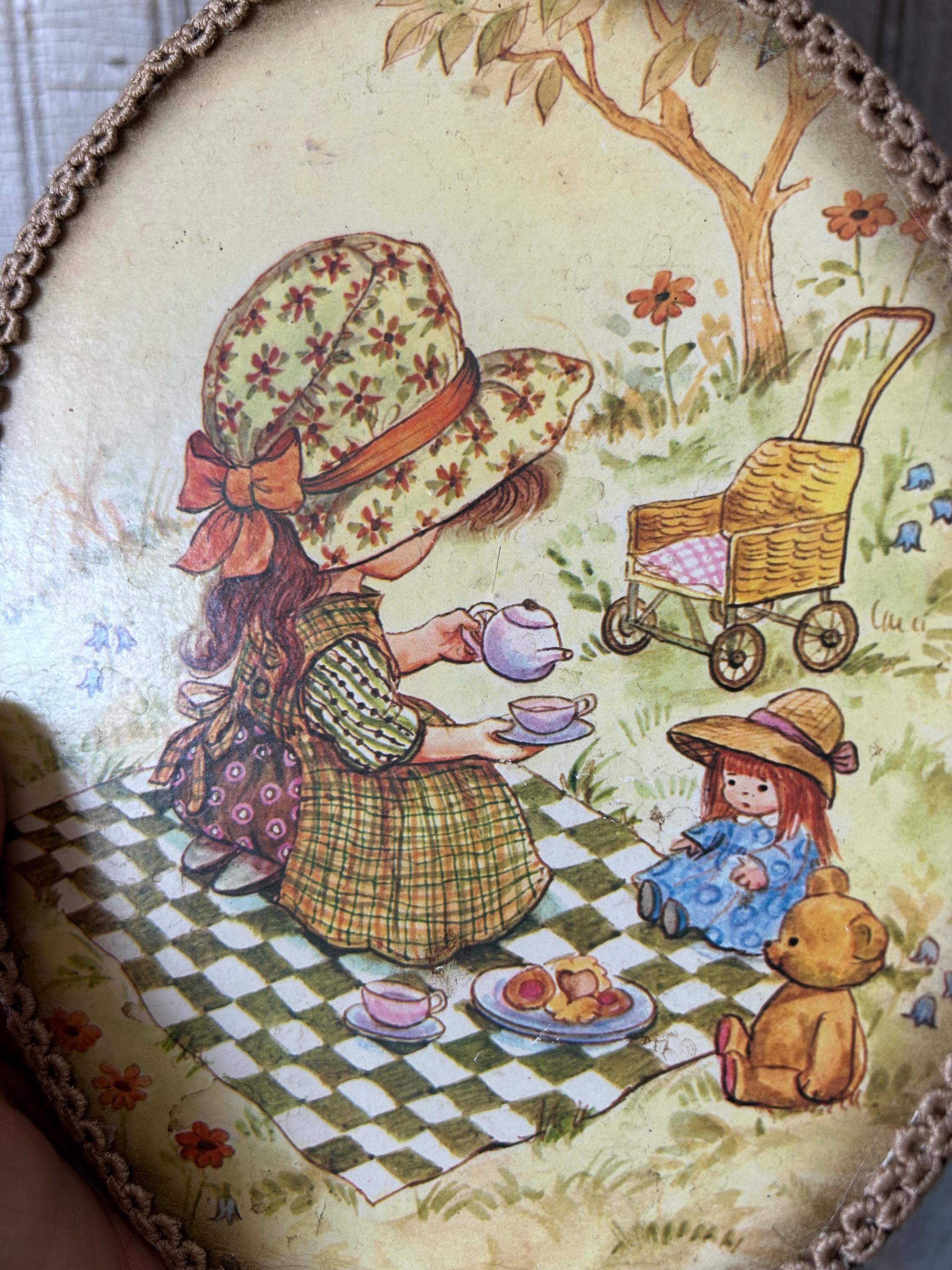 Vintage Holly Hobbie Style Wooden Oval Plaque, Edged With Lace