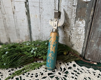 Vintage Sheffield Steel Can Opener