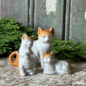 Vintage Ceramic Cat and Kittens, Trio of Figurines, Cat Rescue Support
