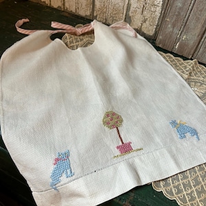Vintage Embroidered Baby Bib, Made of Linen, Topiary, Dog, Cat
