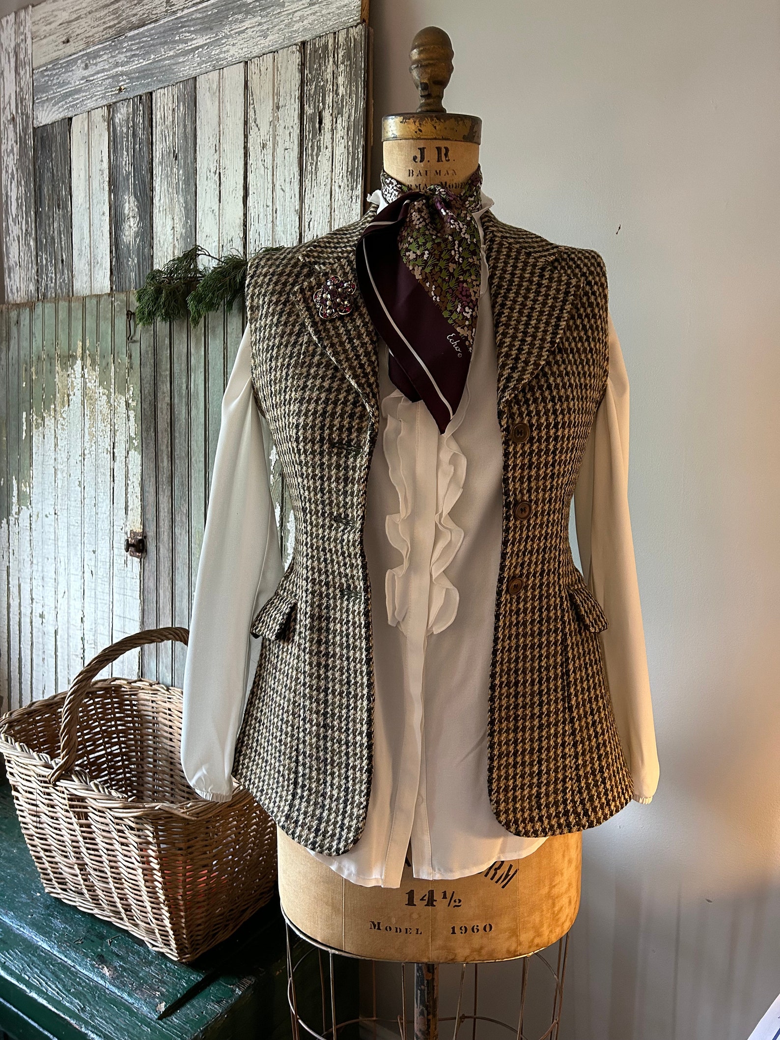 Houndstooth Plaid Vest