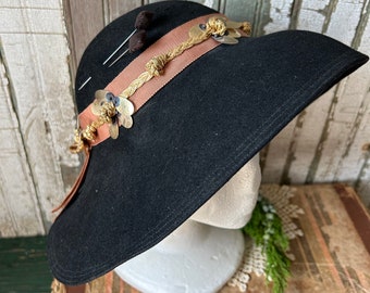 Unique Vintage Arnold Constable HAT, With Hatpins - Etsy display picture 1
