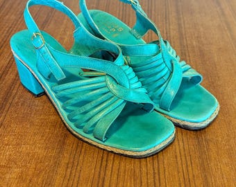 Jaren 70 turquoise leren sandalen: vintage blokhakken, gemaakt in Italië, maat 7