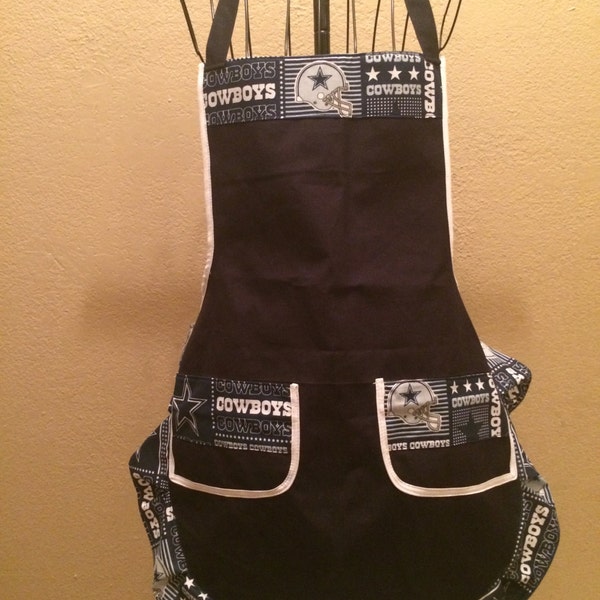 Personalized Women's Dallas Cowboys NFL Kitchen Apron Embroidered
