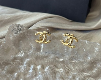 Authentic vintage Chanel earrings with full set