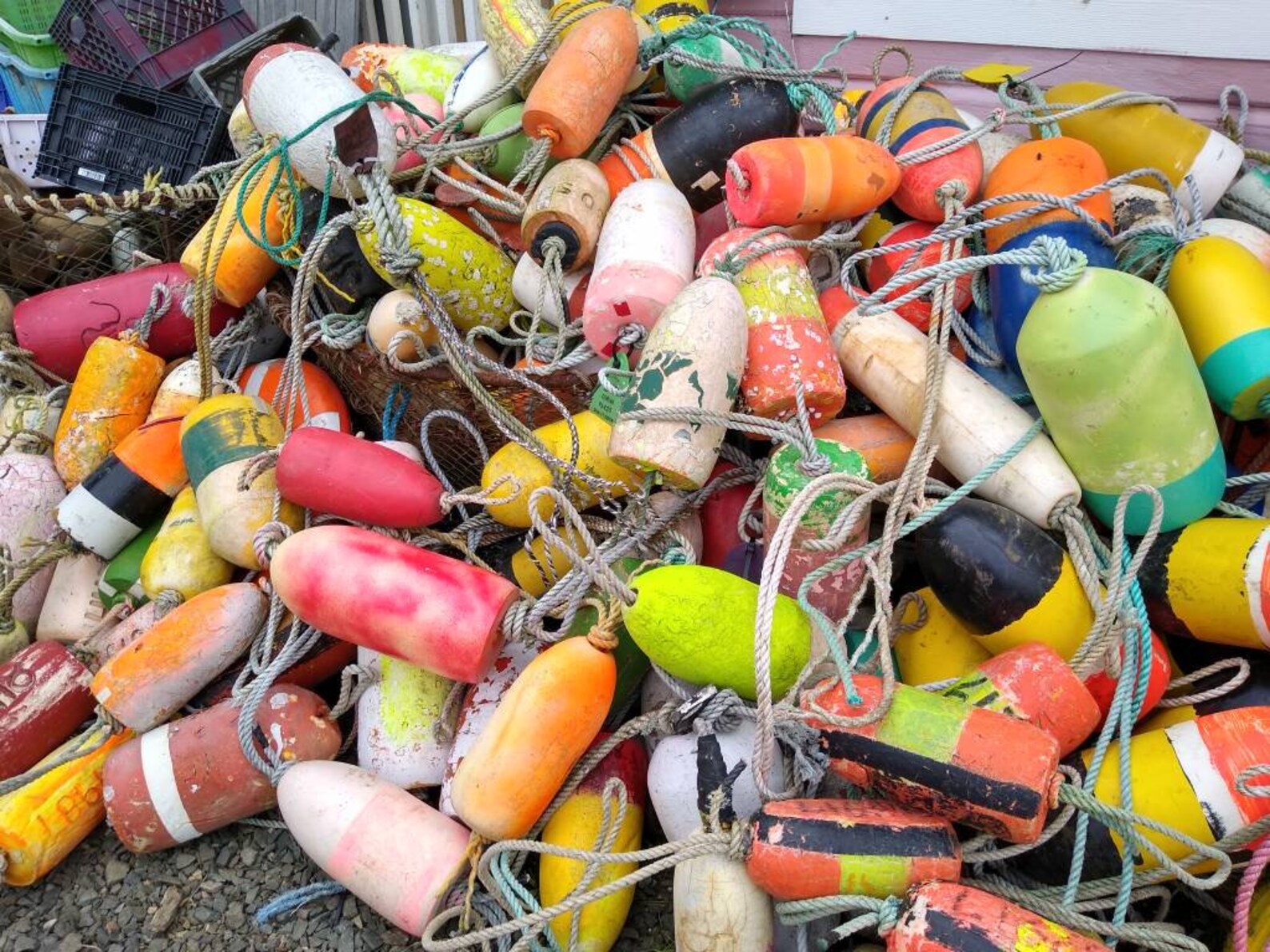 5 CRAB POT FLOATS. You will get 5 locally Random Etsy