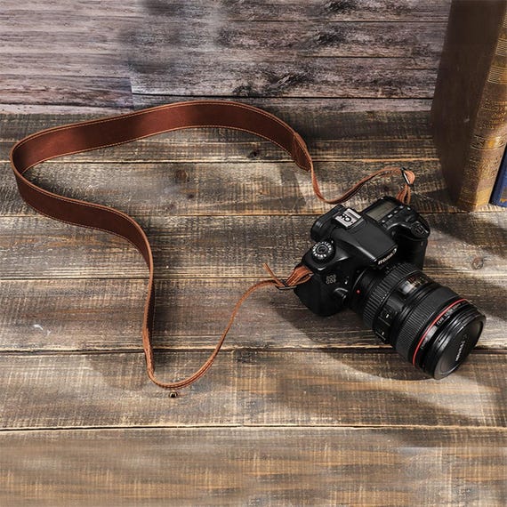Vintage Crazy Horse Leather Camera Strap, Adjustable DSLR Neck Strap for Comfortable Travel Photography