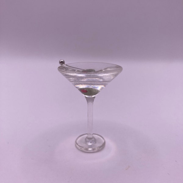 1:6 Martini with olive skewer! - Miniature cocktail - Fashion Royalty