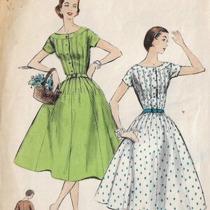 1950s Womens One Piece Dress Full Skirt & Wide Neckline