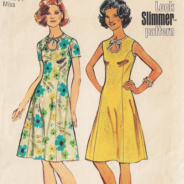 70s Simplicity Sewing Pattern 5678 Womens Princess Seam Fit & Flare Dress with Keyhole Neckline Size 12 Bust 34