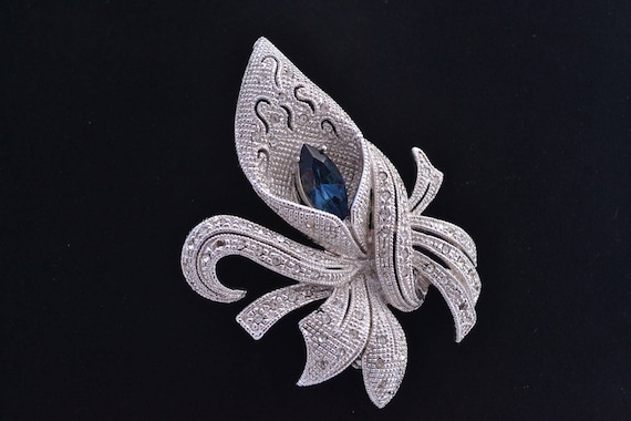 Vintage Marcasite Style Brooch With Sapphire Color Stone - Etsy