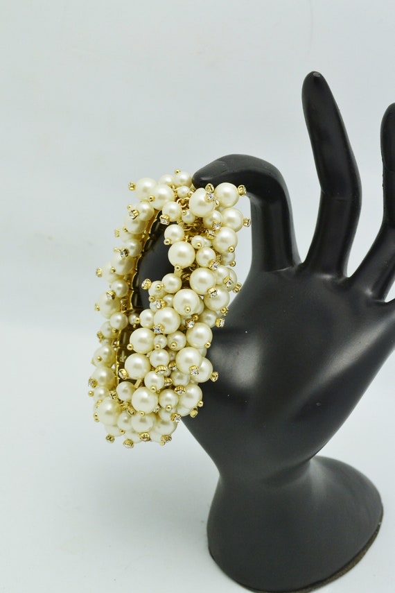 Vintage Faux Pearl & Rhinestone Stretch Cuff Brac… - image 4