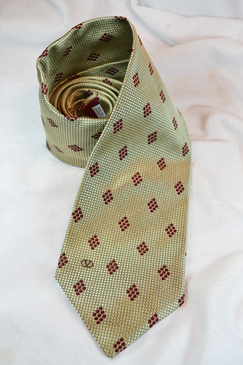 valentino necktie