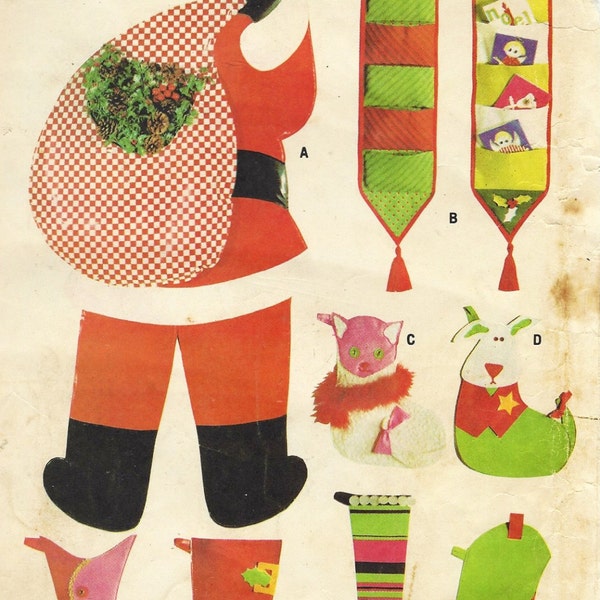 1960s Christmas Trims Door Santa, 5 Christmas Stockings, Tree Skirts Tablecloths Pattern McCalls Sewing Pattern 8988 FF