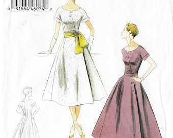 50s Garden Party Dress and Sash Vogue Sewing Pattern V9105 Size 6 8 10 12 14 FF
