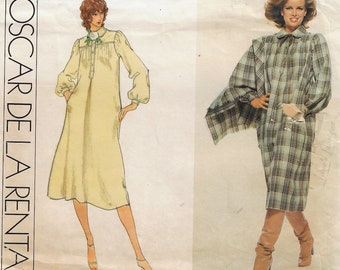 Vestido y chal de Oscar de la Renta de la década de 1970. Patrón de costura Vogue 1786. Talla 14.