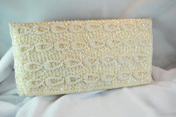 1950s Marshall Fields Ivory Clutch Hand Made in H… - image 5