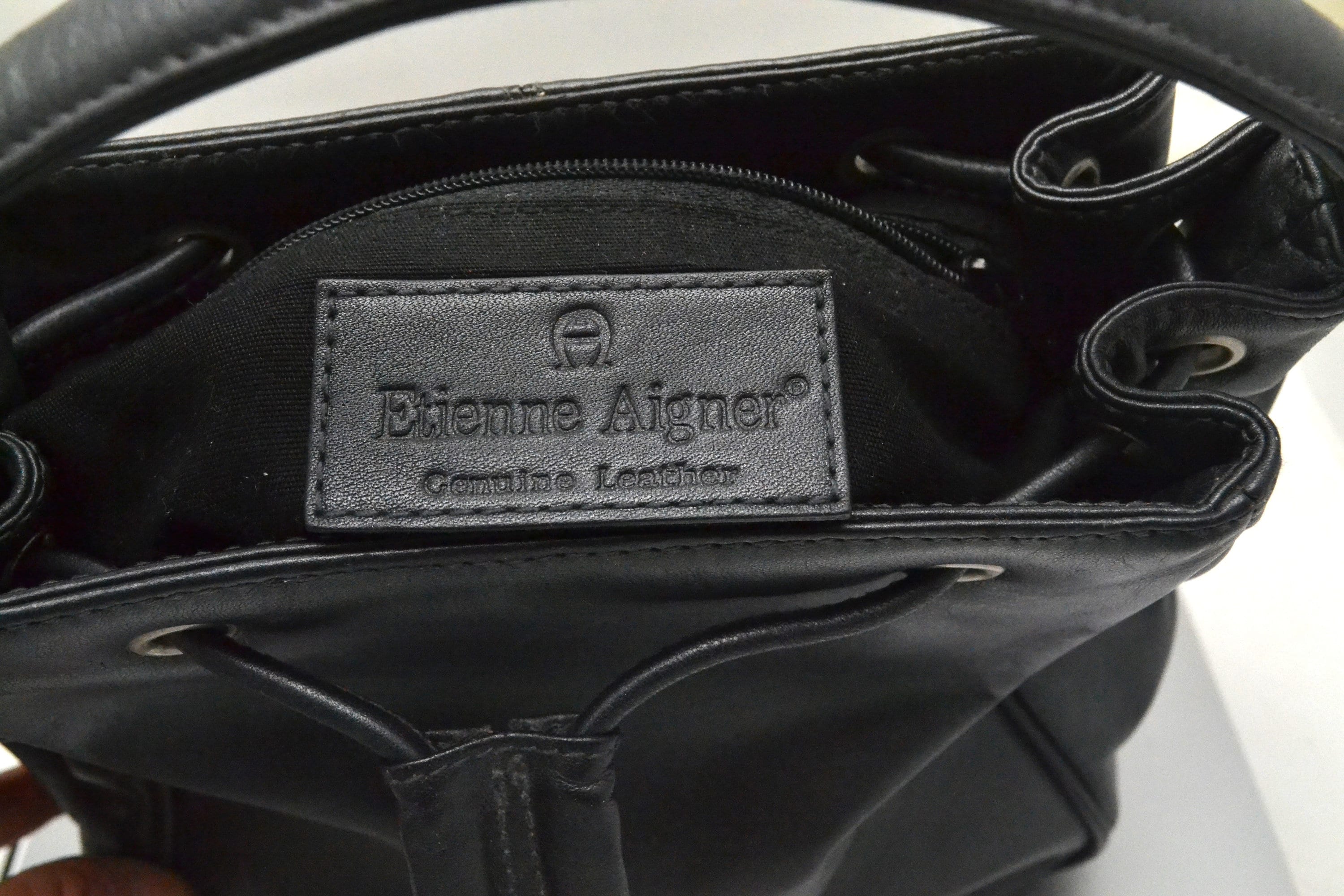 Vintage Etienne Aigner Handbag With Charcoal Leather Top  display picture 2