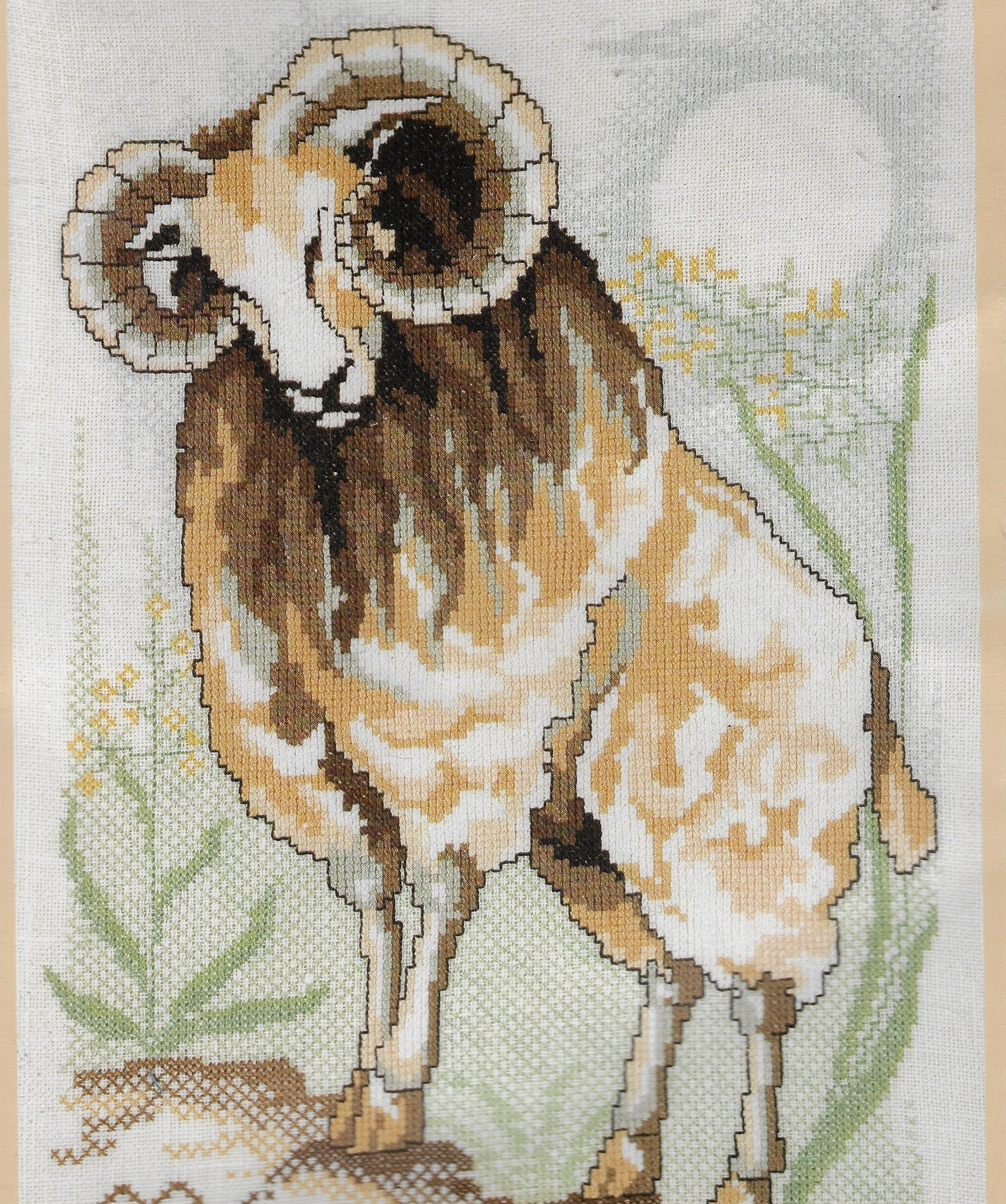 Овен схема вышивки крестом. Баран вышивка. Вышивка крестиком Овен. Вышивка знак зодиака Овен. Вышивка козел.