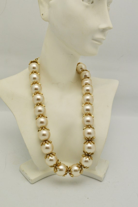Big Faux Pearl and Rhinestone Choker Necklace 14 m