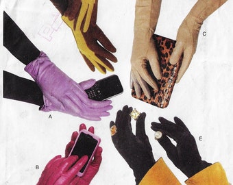 Set of Womens Gloves in 5 Styles OOP Butterick Sewing Pattern B5695 Size S M L FF