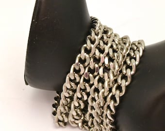 5 Strand Curb Chain Bracelet in Silver Tone Metal Great Vintage Gift for Her
