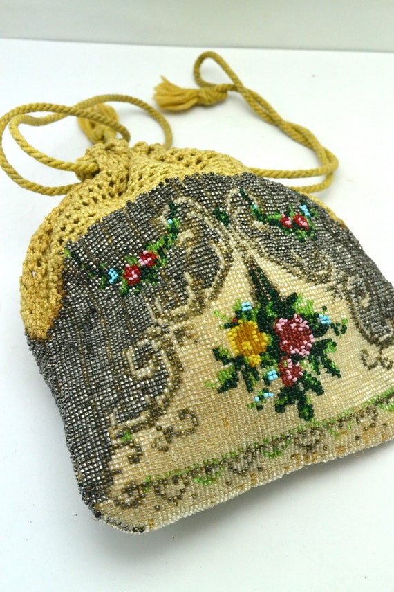 Vintage Micro Beaded Purse with Crocheted Drawstr… - image 4
