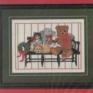 80s Christmas Animal Portrait Janlynn Counted Cross Stitch Kit 59-15 Designs by Gloria & Pat New in Package
