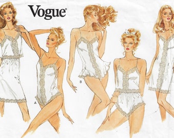 80s Womens Slip, Camisole, Half-Slip, Panties & Teddy Vogue Sewing Pattern 2146 Size 16 18 20 22 Bust 38 40 42 44