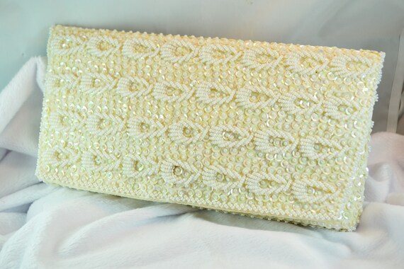 1950s Marshall Fields Ivory Clutch Hand Made in H… - image 2